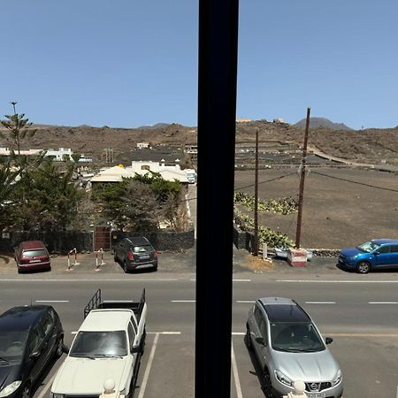 Casa Cueva De Los Verdes Punta Mujeres Kültér fotó